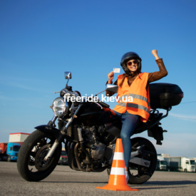 Безкоштовний урок від мотошколи FreeRide
